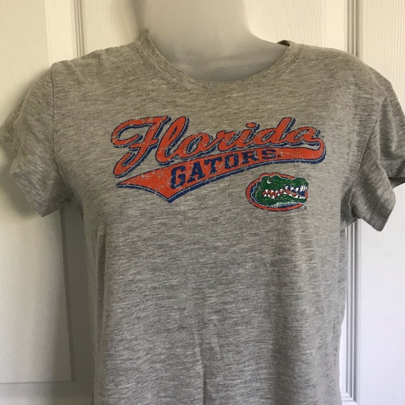 Gators, Fitted Tee, EUC . - Picture 8 of 8